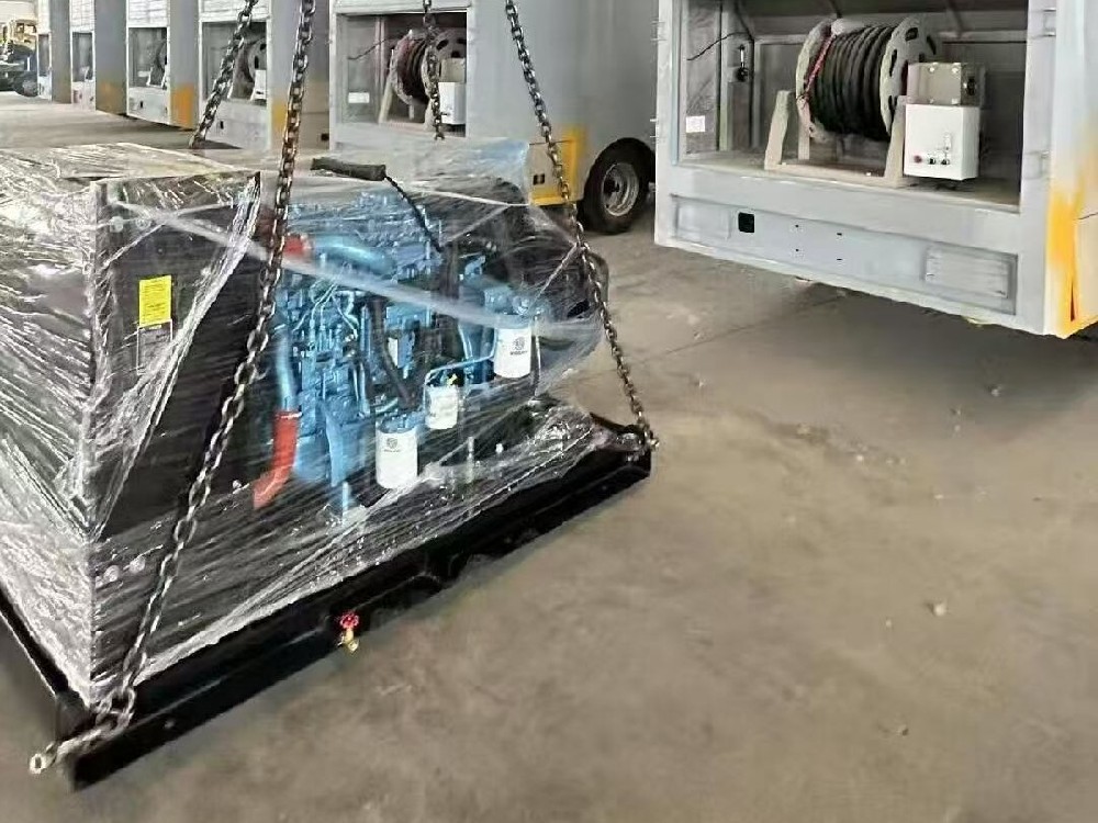 潍柴电力原装50kw机组，配套中国兵器红宇特车，某联通公司应急电源车一批15台交付中～